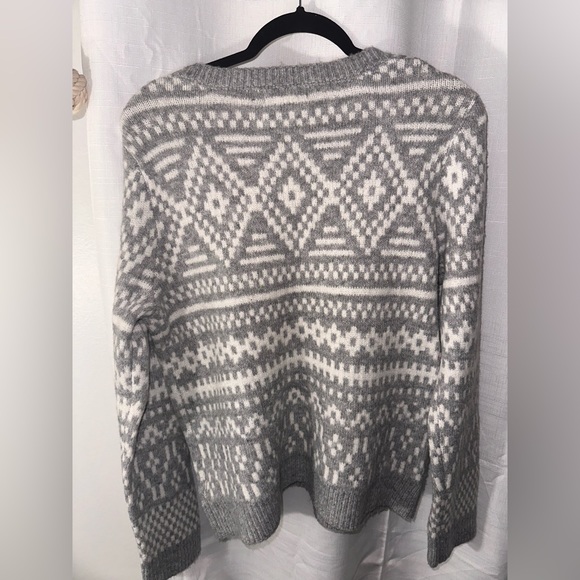 Cupcakes and Cashmere Sweater
Grey White Winter Cabin Fall Fair Isle - Picture 2 of 6